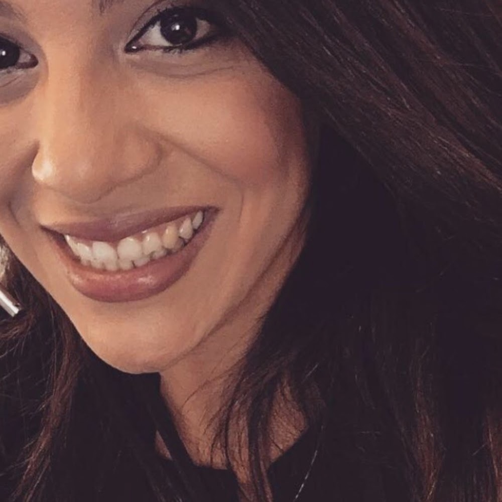 Meet your Posher, Elisa